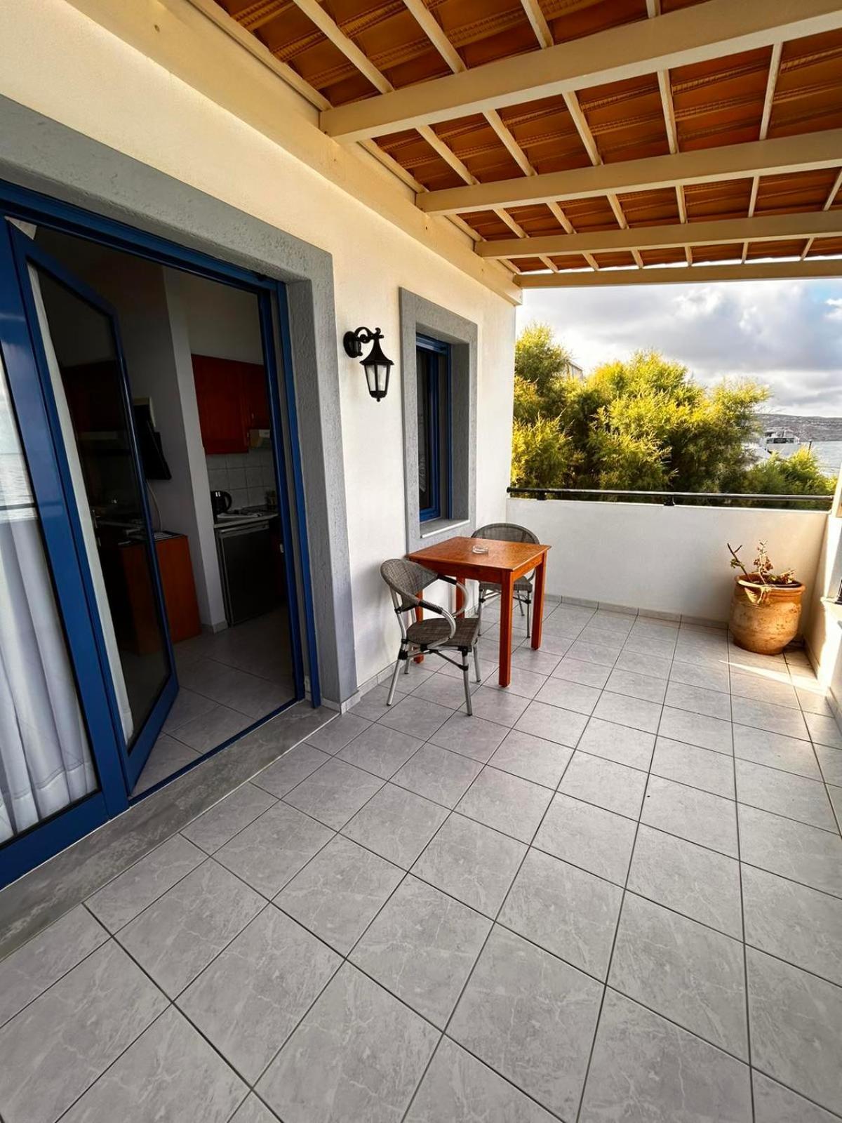 Finikas Studios & Apartments - Kalamaki Holidays Kalamaki (Heraklion) Exterior foto
